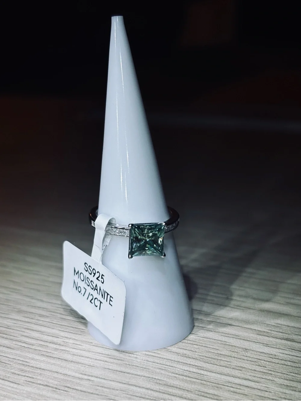 Solid 925 Sterling Silver VVS Emerald Green Moissanite Ring - Picture 7 of 12